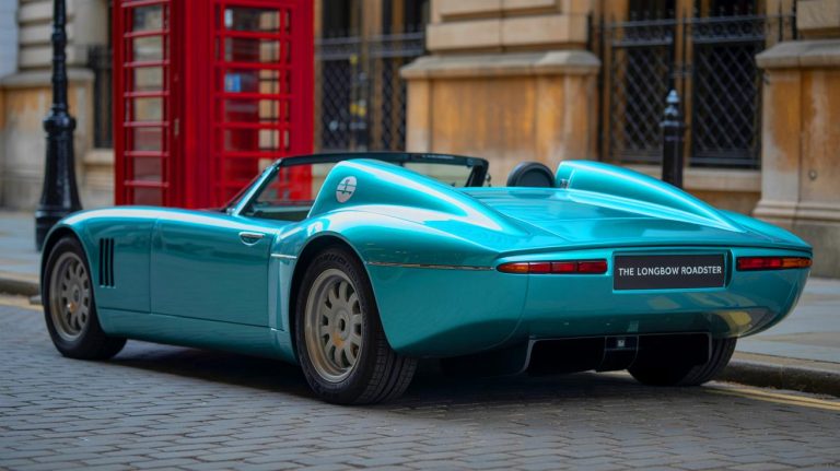 Ce bolide de 995 kg fait ce qu’Elon Musk n’a jamais réussi : une voiture électrique ultra-légère et performante