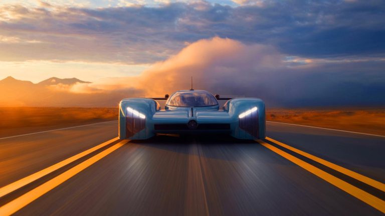 Cette course insensée transforme des fourgons en bolides : Pikes Peak devient le théâtre d’un défi mécanique inédit