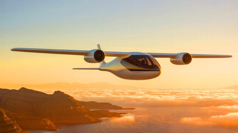 « Il vole sans une goutte de kérosène » : cet avion électrique révolutionnaire bouleverse l’aéronautique mondiale