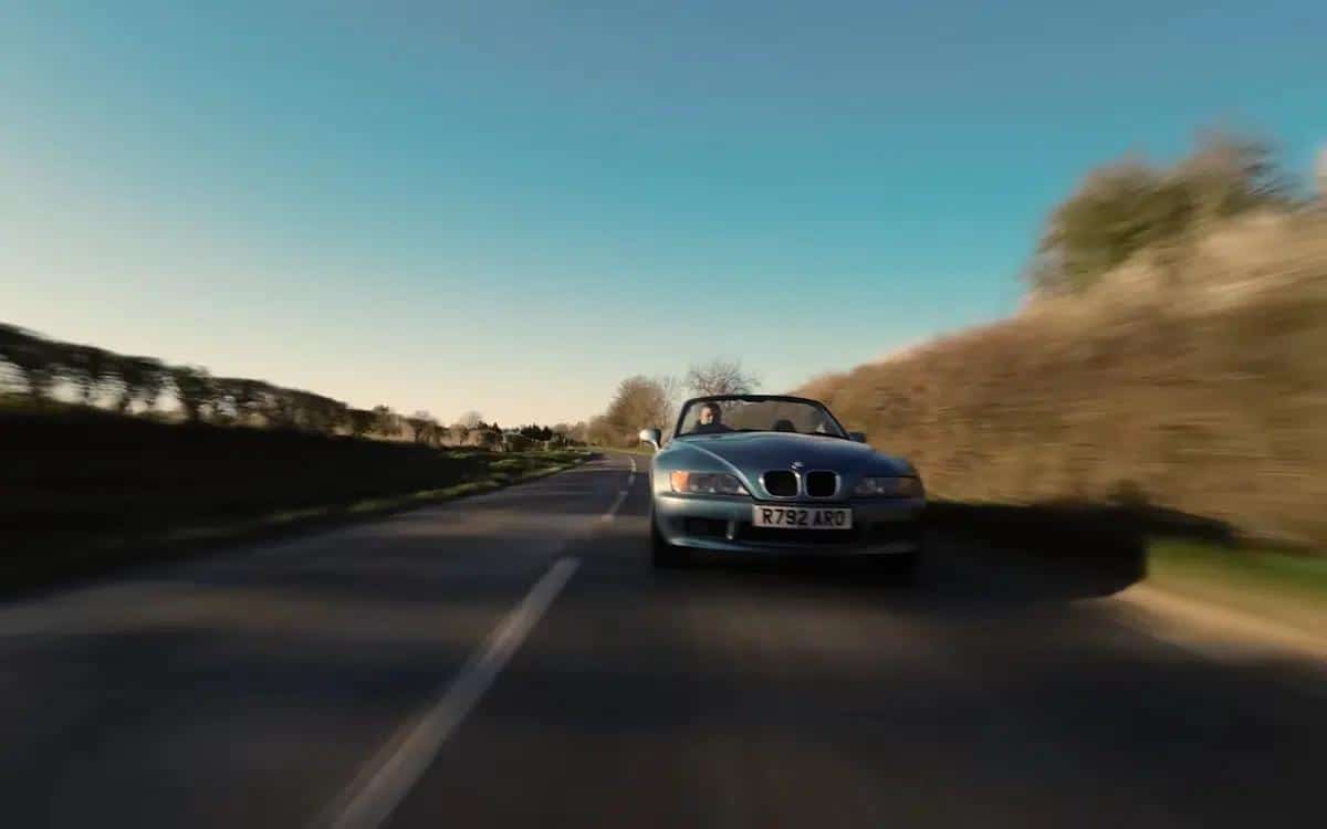 Cette BMW Z3 de sport, sauvée de la casse, a été acquise pour seulement 135 $