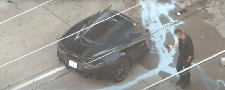 « La voiture s’est coupée en deux » : un riverain raconte le crash terrifiant de la McLaren au Texas