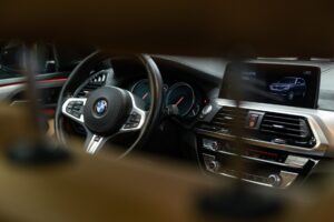 BMW et l’expérience de conduite connectée expliquée